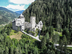Blick auf Burg Finstergrün