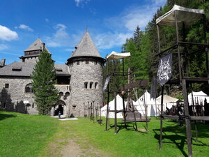 Söldnerlager vor Burg Finstergrün