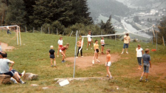 "Ball über die Schnur" 1982