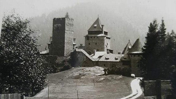 Die Burg in den 70ern