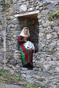 Regina auf der Festerbank